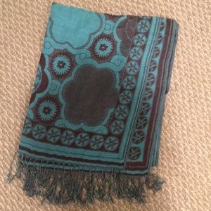 Blue and brown scarf